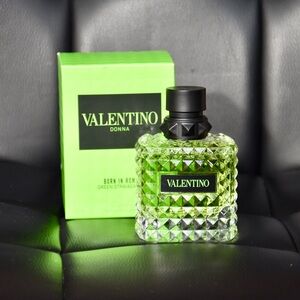 Valentino Donna Born In Roma Green Stravaganza by Valentino for Women - 3.4 oz